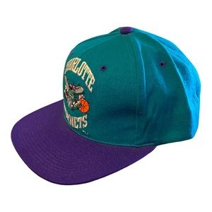 Vintage Charlotte Hornets Hat Snapback